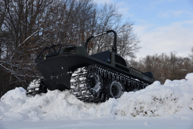 極端地形應(yīng)急救援先驅(qū)- 成都捷隆行國際貿(mào)易有限公司正式發(fā)布Mudd-Ox水陸兩棲車（一）(圖3)