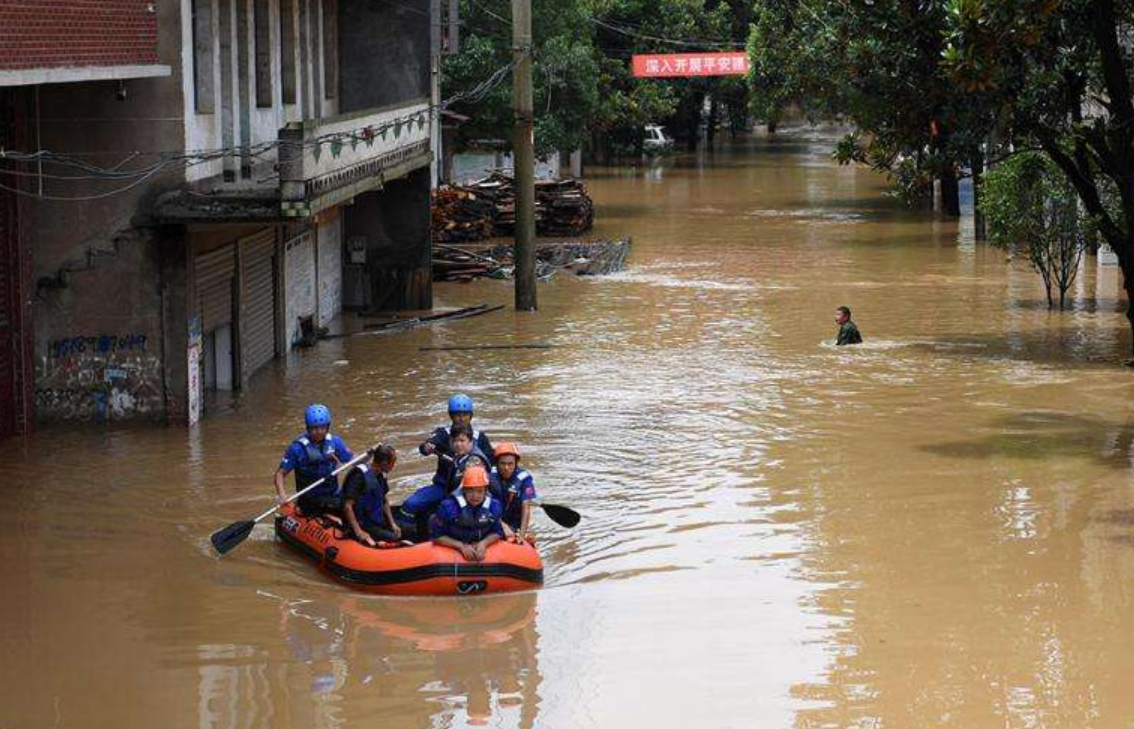 廣東嚴(yán)重內(nèi)澇，日常救援常識(shí)你應(yīng)該知道！(圖2)