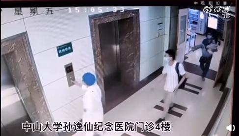 帥！廣州醫(yī)生抱患者1分鐘跑下4層樓送急救