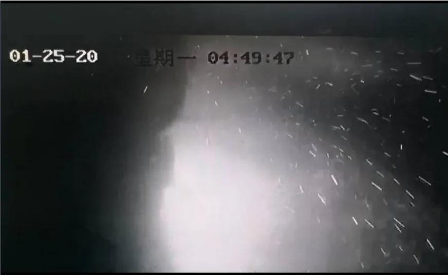 1米，5秒，兩人致死！電動(dòng)自行車蓄電池火災(zāi)警示！(圖4)