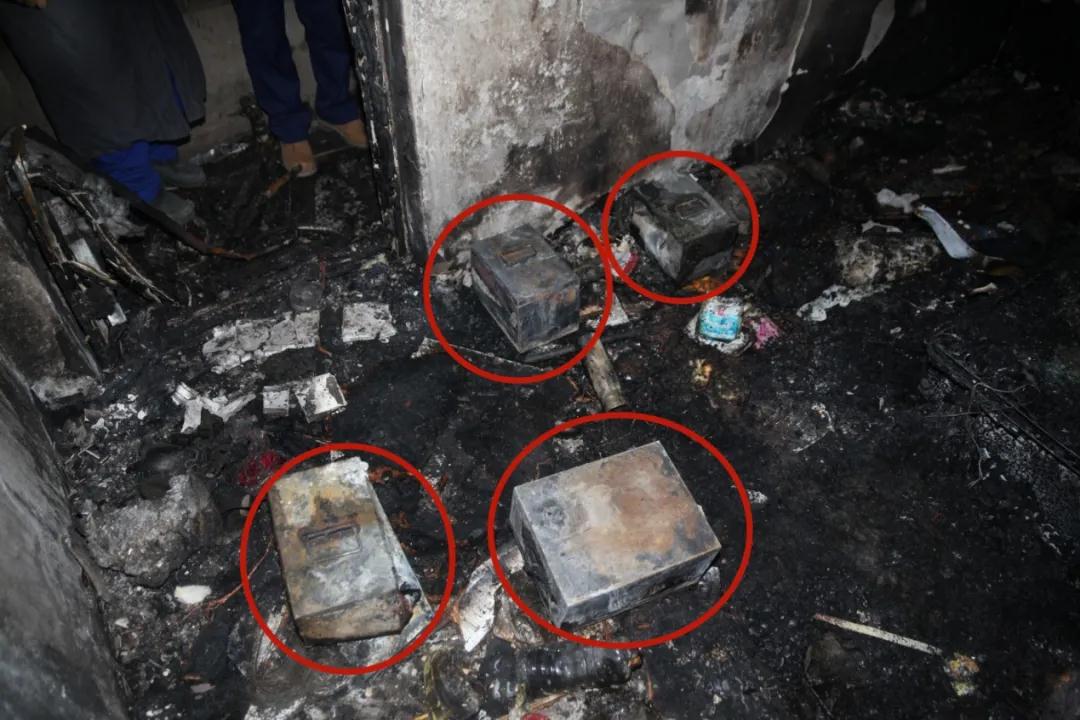 1米，5秒，兩人致死！電動(dòng)自行車蓄電池火災(zāi)警示！(圖5)