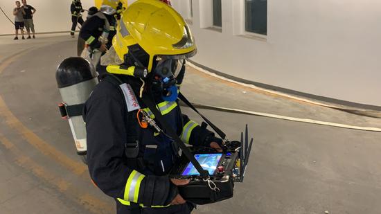 消防機(jī)器人、水下航行器…北京應(yīng)急救援新添“機(jī)器戰(zhàn)警”(圖3)